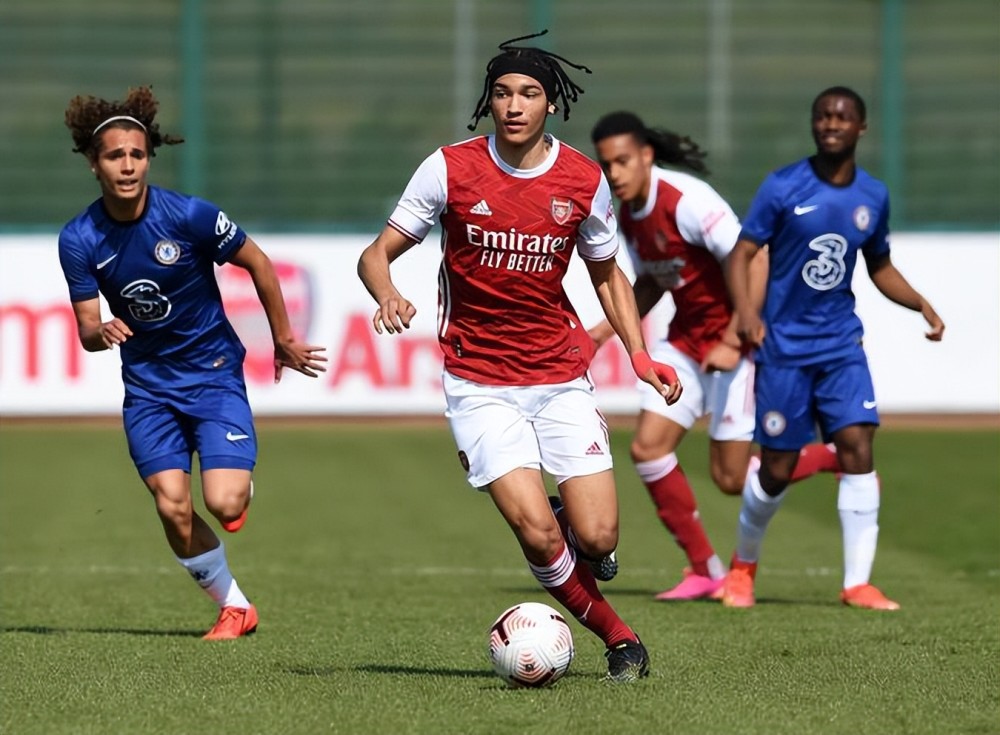 包含Scout新星表现优异表现突出，阿森纳前途光明！上演精彩一战的词条华体会官网